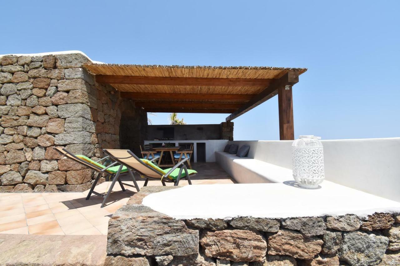 Hotel Dammusi Il Carrubo Kamma Esterno foto